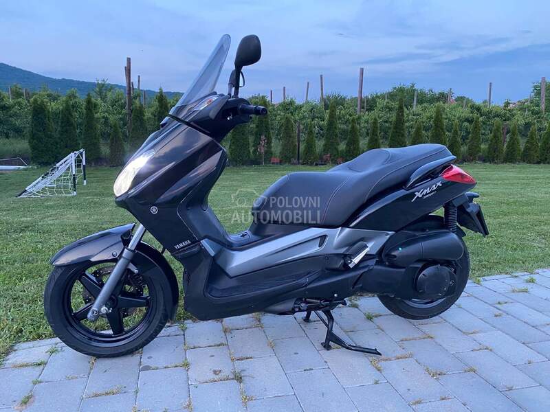 Yamaha xmax250