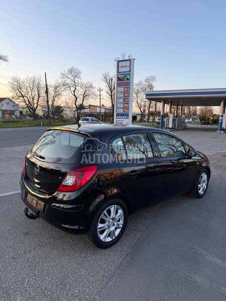 Opel Corsa D 1.2