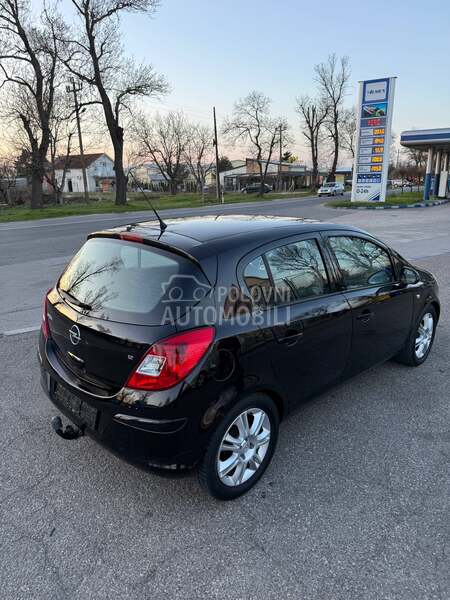Opel Corsa D 1.2