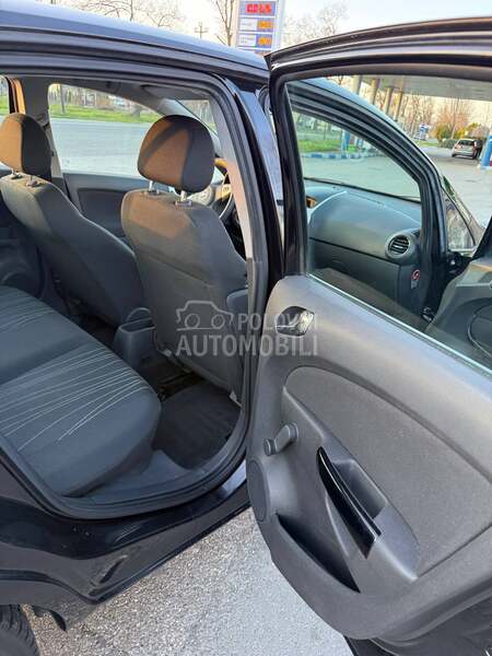 Opel Corsa D 1.2