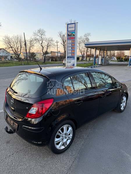 Opel Corsa D 1.2