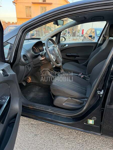Opel Corsa D 1.2