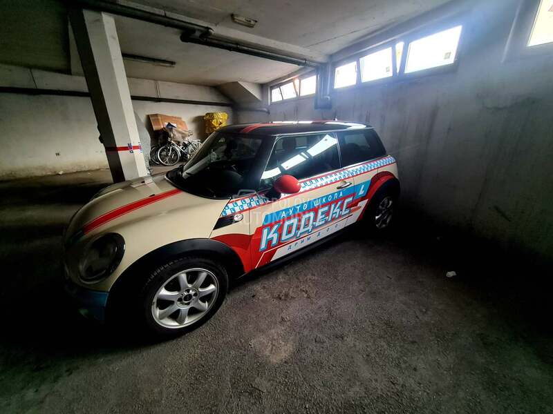 MINI Cooper 1.6hdi