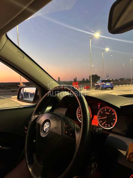 BMW 520 e60
