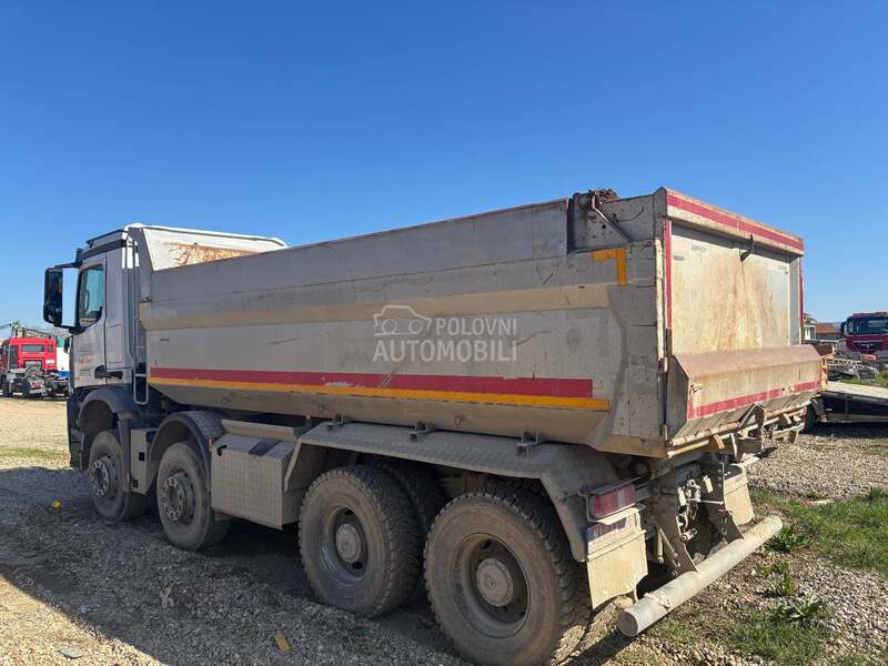 Mercedes Benz Arocs 4148