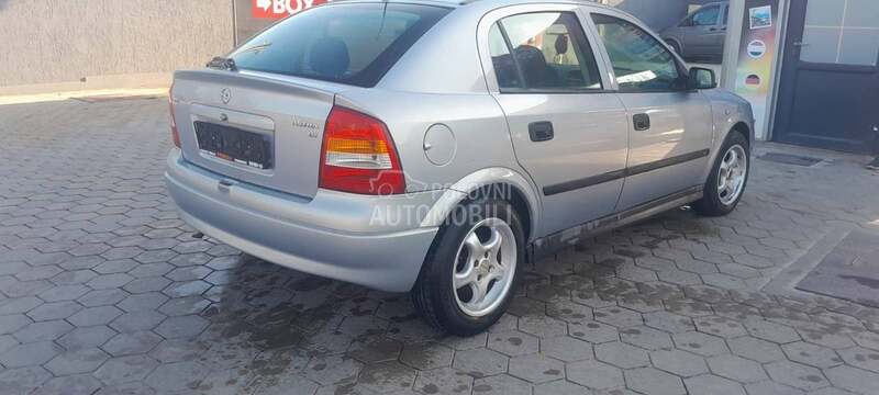 Opel Astra G 