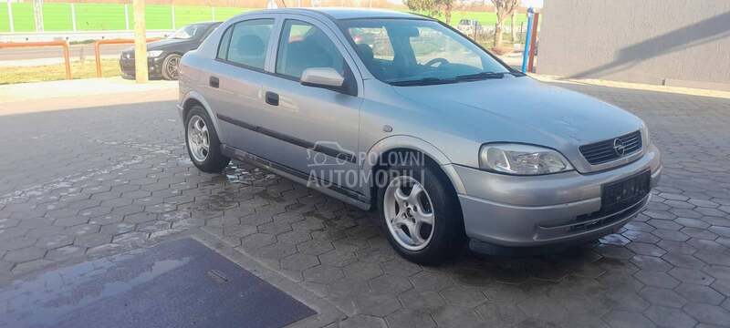 Opel Astra G 