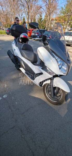 Honda silver wing 400