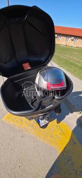 Honda silver wing 400