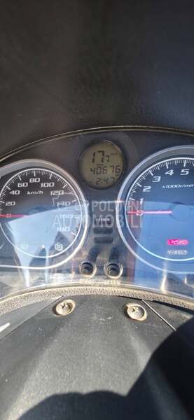 Honda silver wing 400