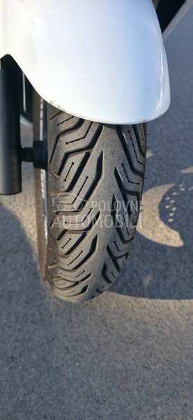 Honda silver wing 400