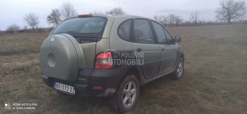 Renault RX 4x4
