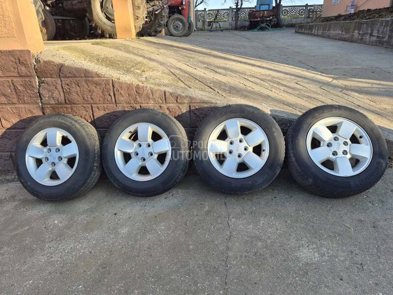 Continental 235/65 R17 Sve sezone