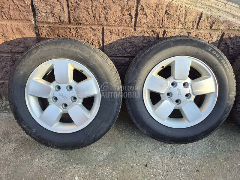 Continental 235/65 R17 Sve sezone