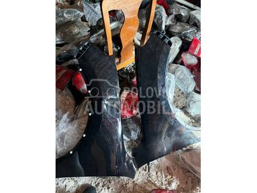 Blatobran za Volkswagen Touareg od 2010. do 2015. god.