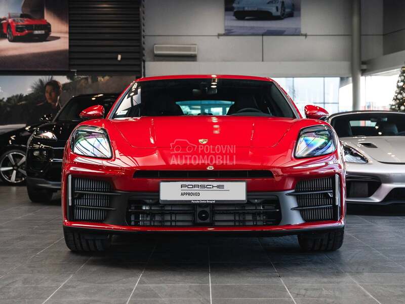 Porsche Panamera 