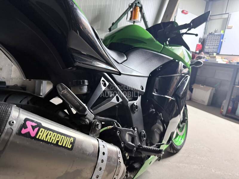 Kawasaki ninja 250R A2