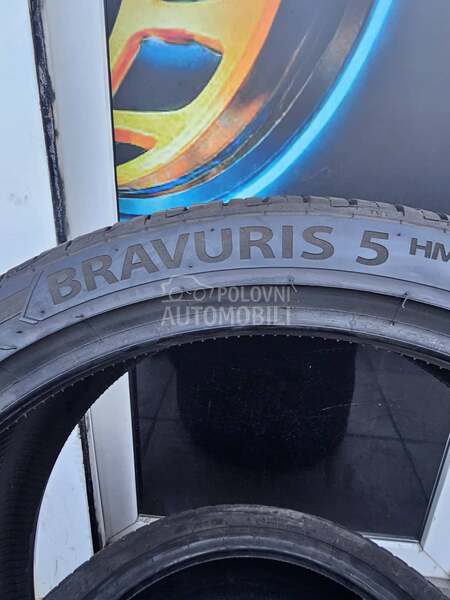 Barum 245/35 R20 Letnja
