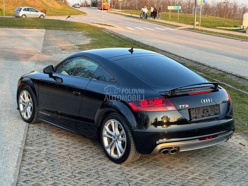 Audi TTS 