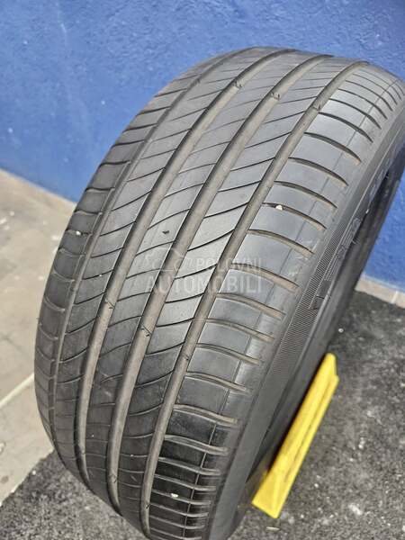 Michelin 225/55 R17 Letnja