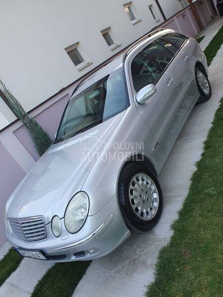 Mercedes Benz E 220 Elegance