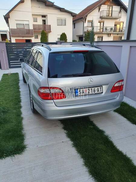 Mercedes Benz E 220 Elegance