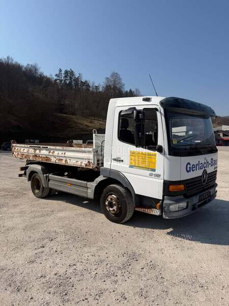 Mercedes Benz Atego 815