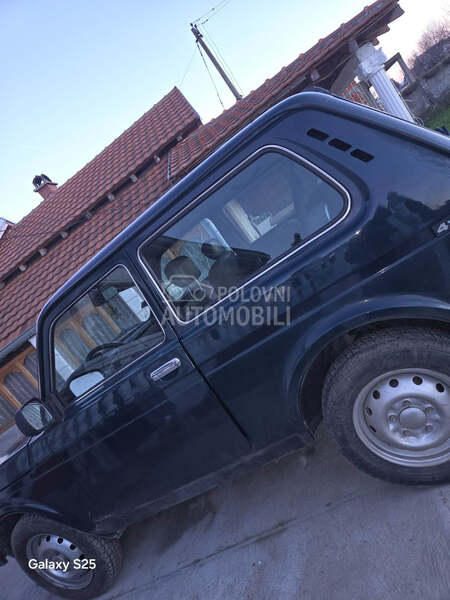 Lada Niva 