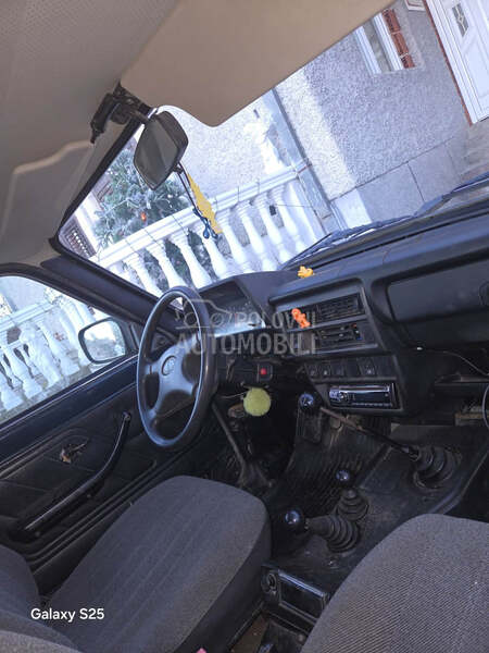 Lada Niva 
