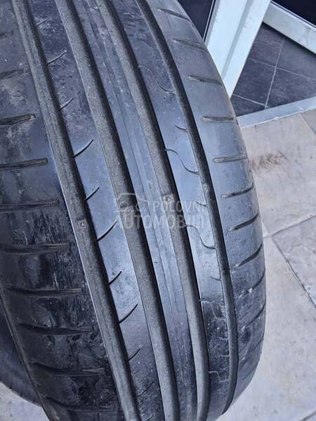 Dunlop 215/65 R16 Letnja