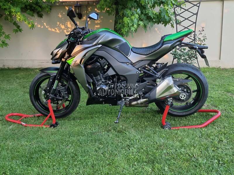 Kawasaki Z1000