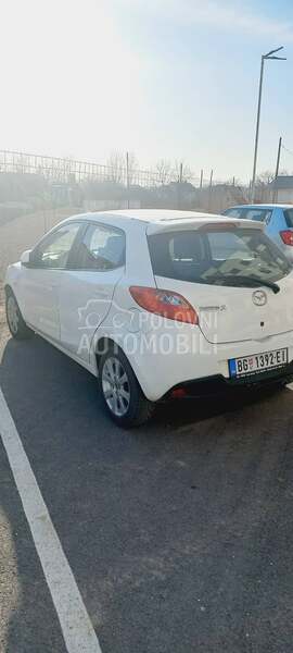 Mazda 2 2014