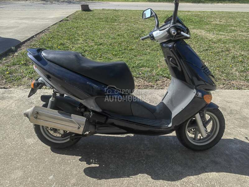 Aprilia Leonardo 125
