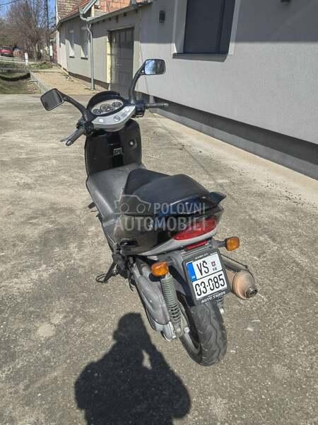 Aprilia Leonardo 125