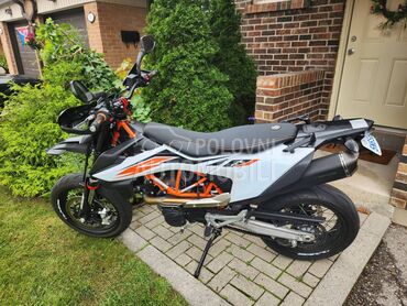KTM SMC R 690