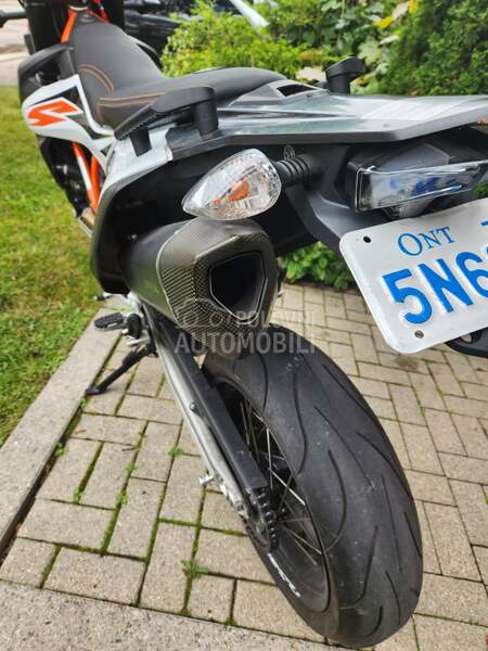 KTM SMC R 690