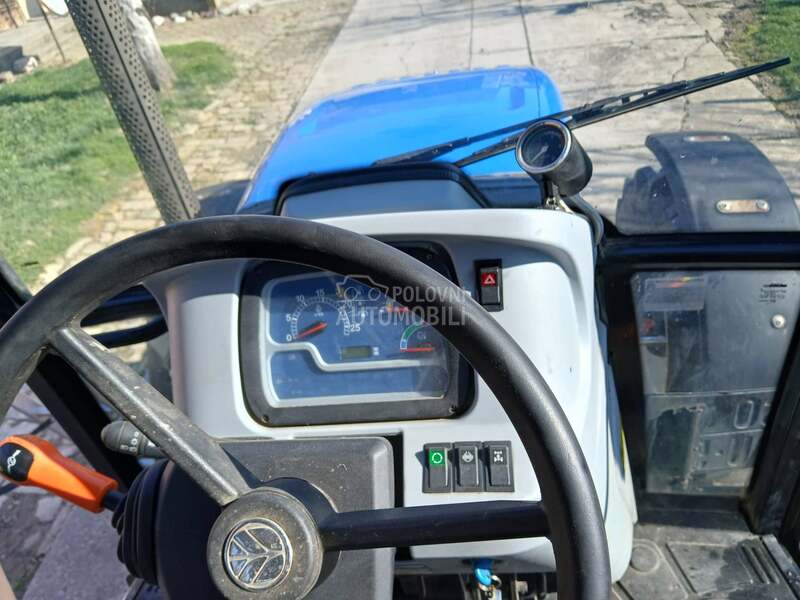 New Holland TD5.90