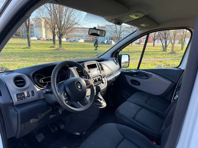 Renault Trafic 6 S E D / M A X I