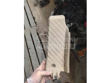 odmaraliste za nogu za Audi A4 od 2001. do 2008. god.