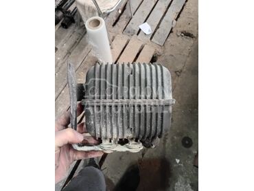 posuda uljnih para za Audi A4 od 2001. do 2008. god.