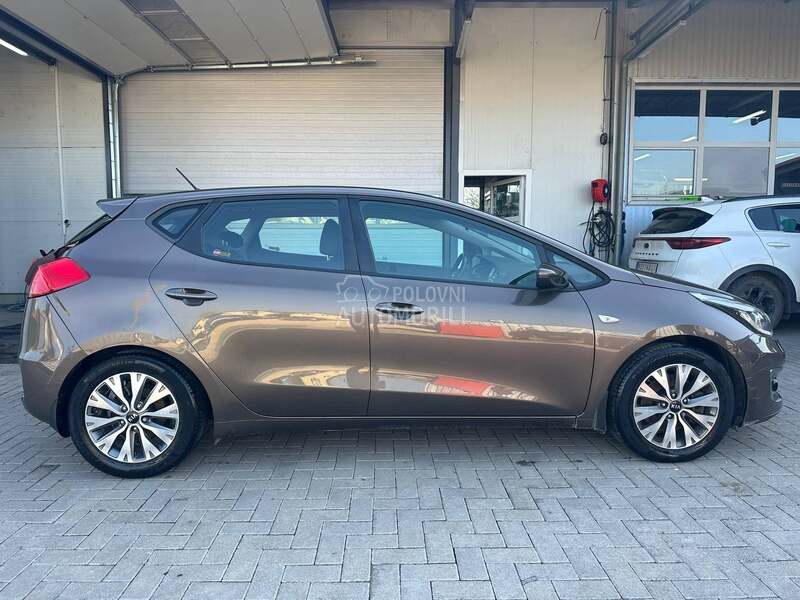 Kia cee`d 1.4 B