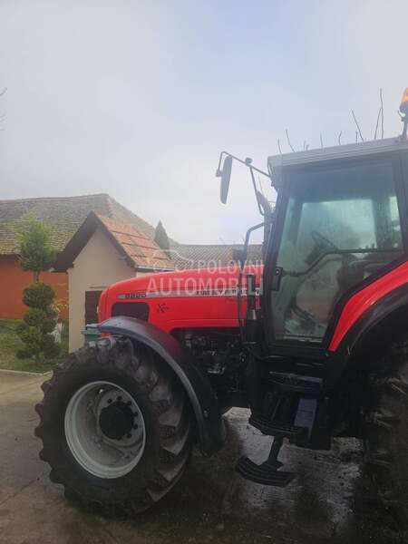 Massey Ferguson 8220