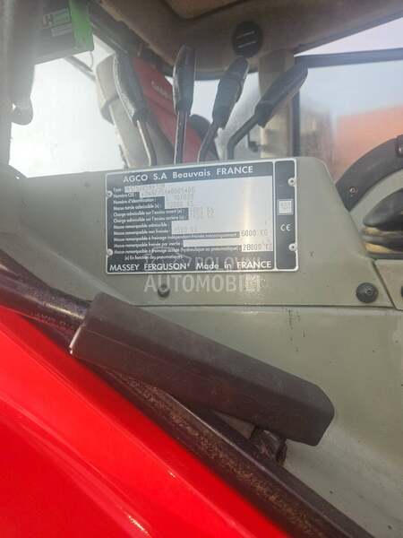 Massey Ferguson 8220