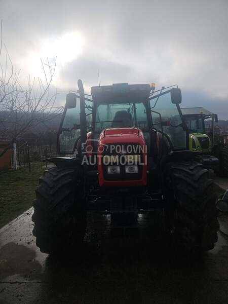 Massey Ferguson 8220