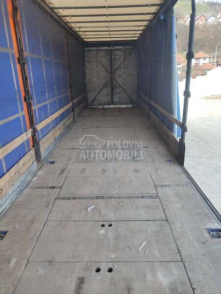 Schwarzmuller SPA 3  E 100