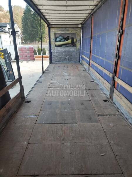 Schwarzmuller SPA 3  E 100