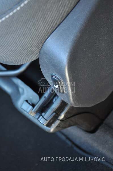 Ford Transit Custom 8 MESTA