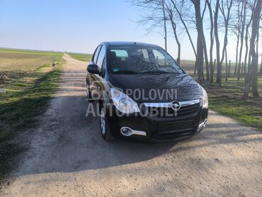 Opel Agila 1,2
