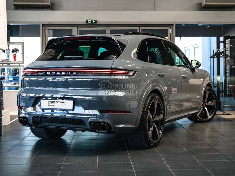 Porsche Cayenne S E-Hybrid