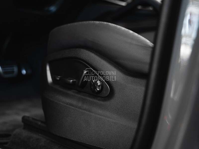 Porsche Cayenne S E-Hybrid